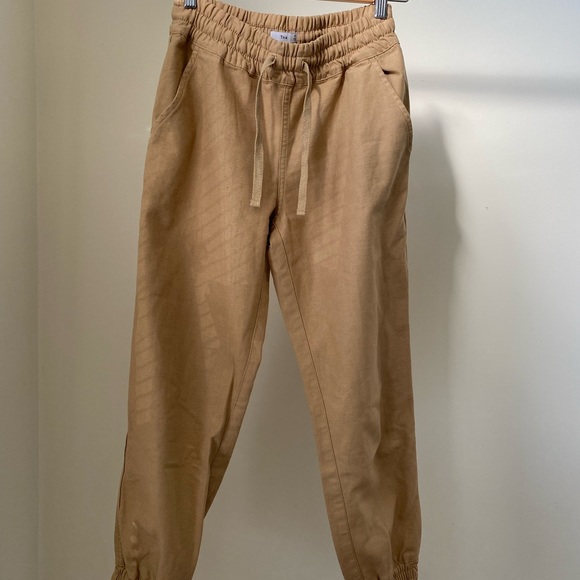 Aritzia Tna Pants - Picture 2 of 4